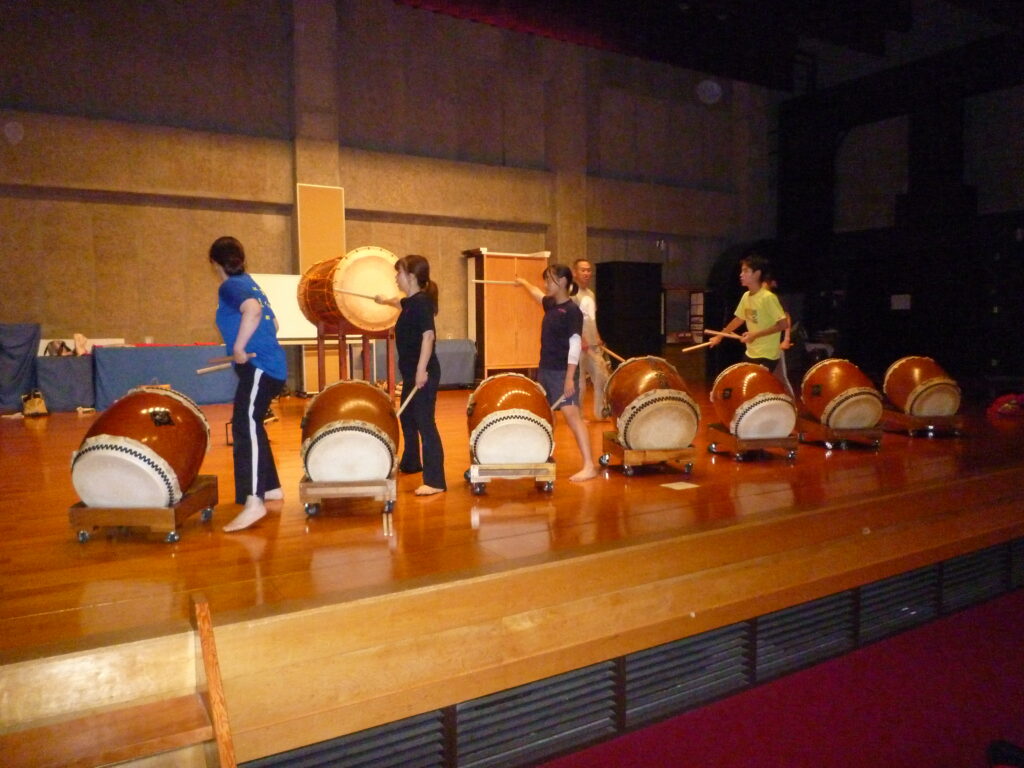 舞台　和太鼓